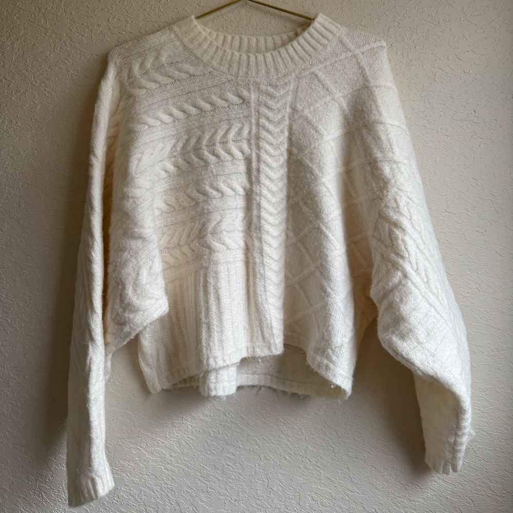 Abercrombie & Fitch Cream Cable Knit Sweater